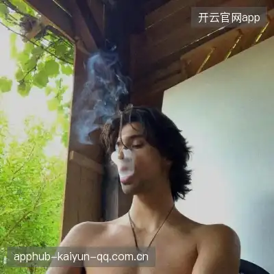 孟霖柯